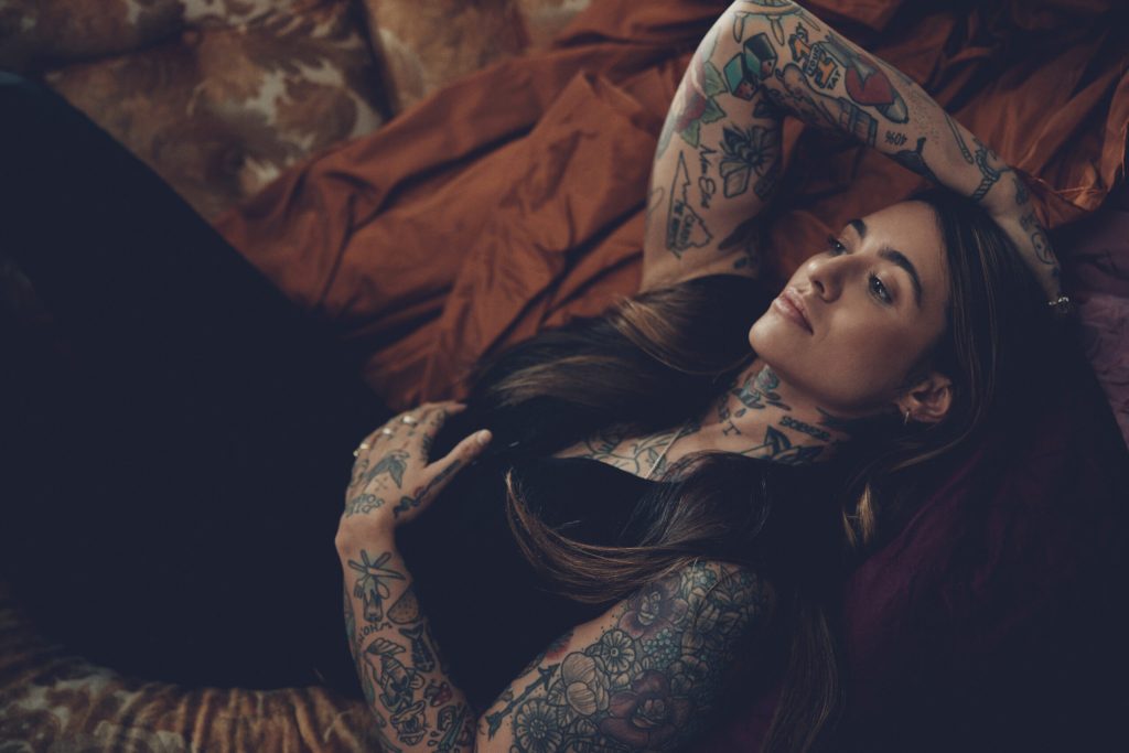 Morgan Wade Isn’t Holding Back with New Single “Left Me Behind” — and Her Next Album Might Wreck You In the Best Way (Listen Now)