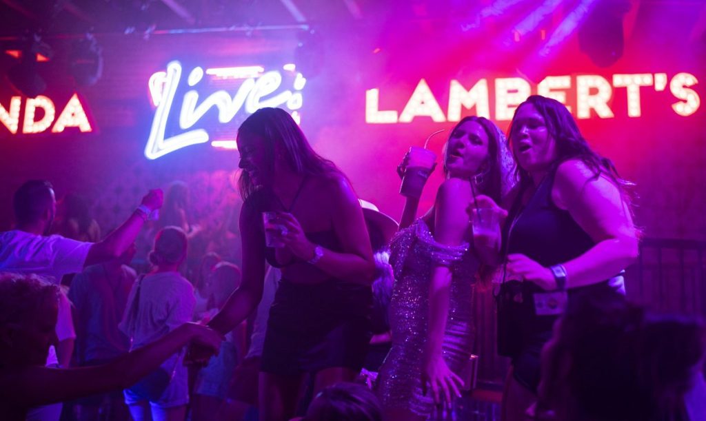 Nashville Non-Profit Finally Figures Out How To Make The Best Out Of Bachelorette Parties Descending Upon Music City