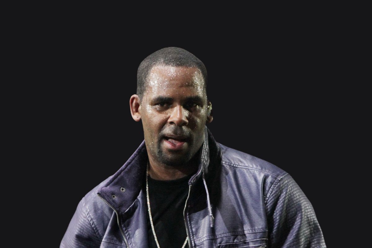 R. Kelly Too Dangerous For Bond, But Still Has Shot At New Trial