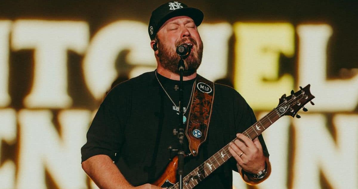 Mitchell Tenpenny Offers A Reflective Take on Love, Growth, and Finding Yourself In 'You Phase'